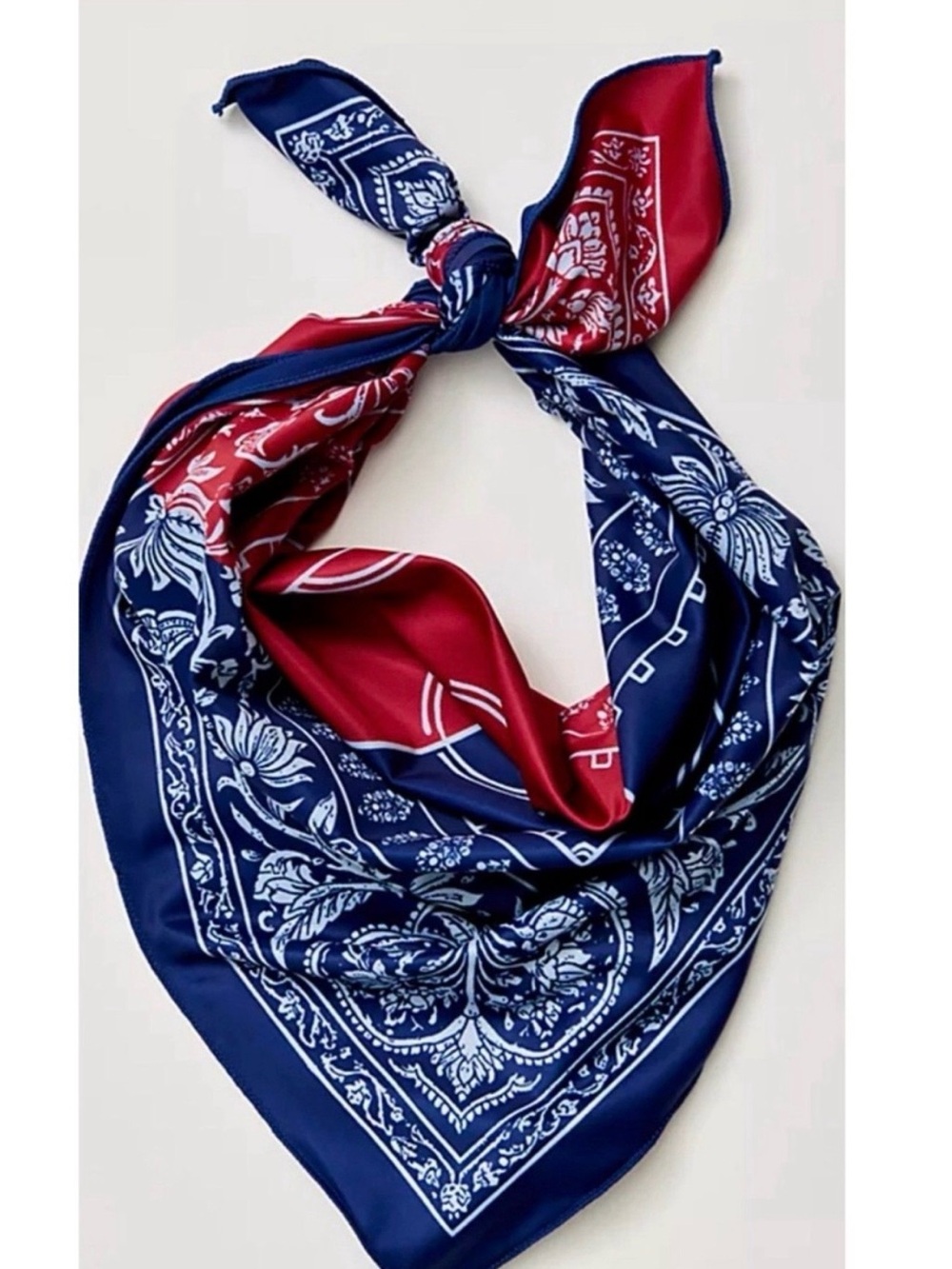Free people movement Classic Two-Tone Bandana Scarf- Navy & Red